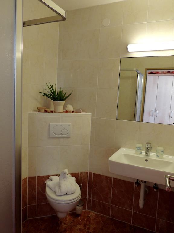 Gaestehaus Regina Uderns Room photo